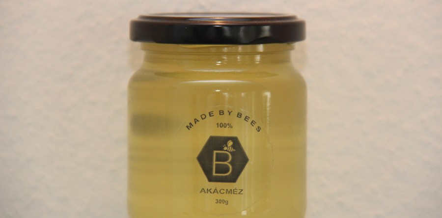 Akácméz